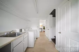 250 Justice Ridge Rd, Candler, NC 28715 - Photo 24