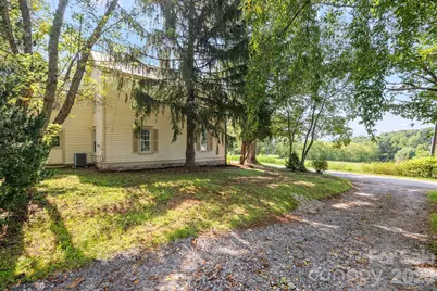 250 Justice Ridge Road, Candler, NC 28715 - Photo 6