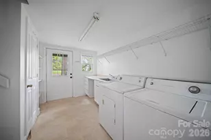 250 Justice Ridge Rd, Candler, NC 28715 - Photo 32