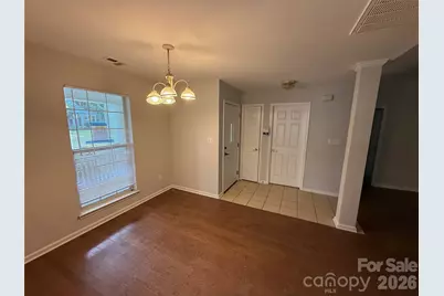 2615 Robyns Glen Drive, Charlotte, NC 28269 - Photo 6