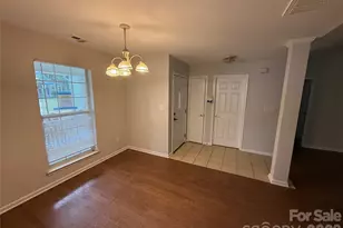 2615 Robyns Glen Dr, Charlotte, NC 28269 - Photo 6