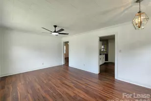 1208 N Juniper Ave, Kannapolis, NC 28081 - Photo 2