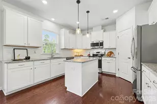 16823 Cozy Cove Rd, Charlotte, NC 28278 - Photo 8