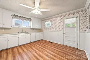 2424 Griffith Rd, Monroe, NC 28112 - Photo 16