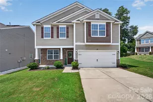 5040 Deisy May Ln, Matthews, NC 28105 - Photo 2