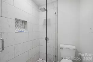 1109 E Morehead St, Charlotte, NC 28204 - Photo 14