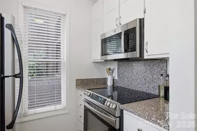 1109 E Morehead Street #16, Charlotte, NC 28204 - Photo 18