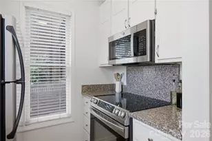1109 E Morehead St, Charlotte, NC 28204 - Photo 18