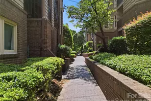 1109 E Morehead St, Charlotte, NC 28204 - Photo 26