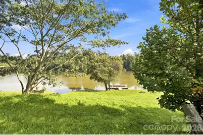 207 Catawba Avenue, Rhodhiss, NC 28601 - Photo 14