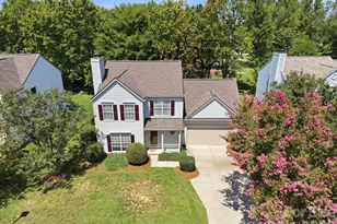124 Aylesbury Ln, Indian Trail, NC 28079 - Photo 2
