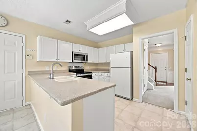 124 Aylesbury Lane, Indian Trail, NC 28079 - Photo 10