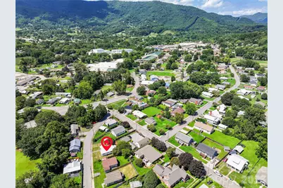417 Riverbend Street, Waynesville, NC 28786 - Photo 30