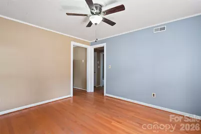 417 Riverbend Street, Waynesville, NC 28786 - Photo 8