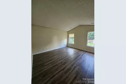 5304 Wisbech Court, Charlotte, NC 28215 - Photo 12