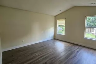 5304 Wisbech Ct, Charlotte, NC 28215 - Photo 12