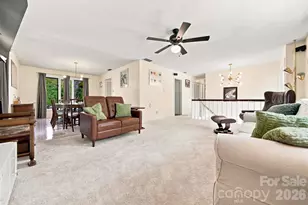 706 Springdale Rd, Statesville, NC 28677 - Photo 8