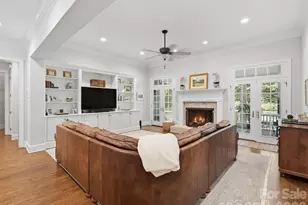 8902 Summer Club Rd, Charlotte, NC 28277 - Photo 20