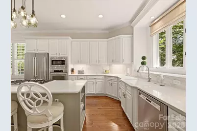 8902 Summer Club Road, Charlotte, NC 28277 - Photo 16