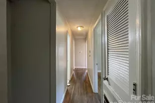 909 Carrington Dr, Charlotte, NC 28214 - Photo 8