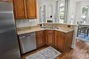 142 Fairway Dr, Mooresville, NC 28117 - Photo 12
