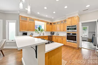 6643 Colston Court, Charlotte, NC 28210 - Photo 12