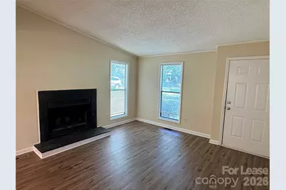 2220 Laburnum Avenue, Charlotte, NC 28205 - Photo 2