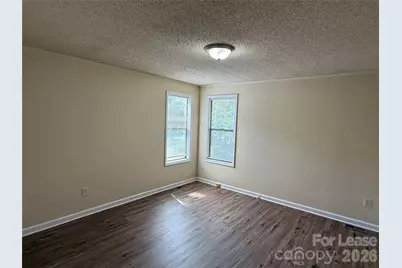 2220 Laburnum Avenue, Charlotte, NC 28205 - Photo 12