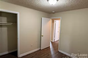 2220 Laburnum Ave, Charlotte, NC 28205 - Photo 8