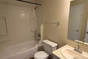 2220 Laburnum Ave, Charlotte, NC 28205 - Photo 14