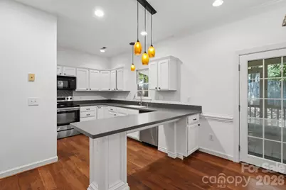 7119 Bevington Woods Lane, Charlotte, NC 28277 - Photo 10