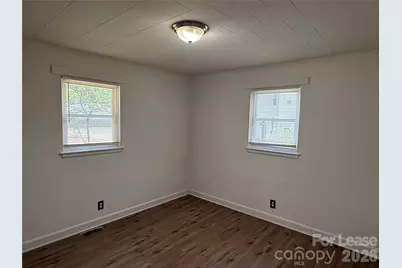 6009 Monteith Drive, Charlotte, NC 28213 - Photo 4