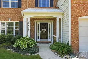 12102 Humboldt Dr, Charlotte, NC 28277 - Photo 2