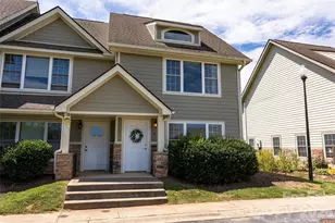14 Rotunda Cir, Asheville, NC 28806 - Photo 2