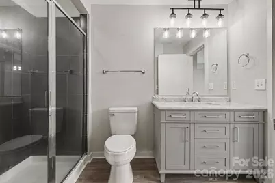 525 E 6th Street #201, Charlotte, NC 28202 - Photo 20