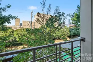 525 E 6th St, Charlotte, NC 28202 - Photo 12