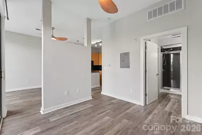 525 E 6th Street #201, Charlotte, NC 28202 - Photo 16