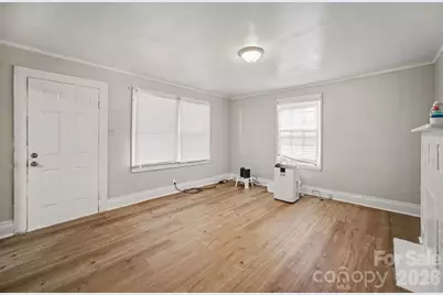1909 Marshall Avenue, Gastonia, NC 28052 - Photo 4