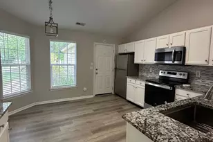 14108 Riding Hill Ave, Charlotte, NC 28213 - Photo 4