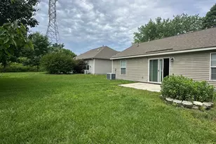 14108 Riding Hill Ave, Charlotte, NC 28213 - Photo 12