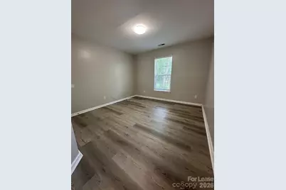 14108 Riding Hill Avenue, Charlotte, NC 28213 - Photo 8