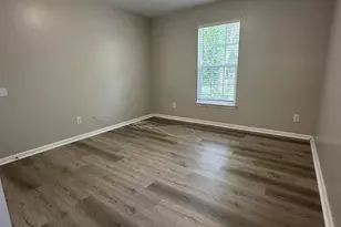 14108 Riding Hill Ave, Charlotte, NC 28213 - Photo 8