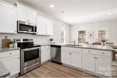 8908 Sawyer Run Court, Charlotte, NC 28215 - Photo 6