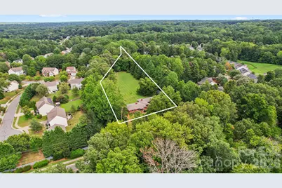 2305 Williams Road, Matthews, NC 28105 - Photo 2