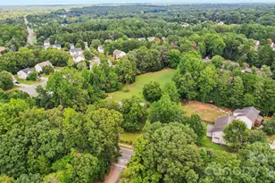 2305 Williams Rd, Matthews, NC 28105 - Photo 36