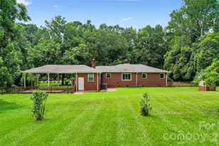 2305 Williams Rd, Matthews, NC 28105 - Photo 26