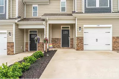 138 Creekview Road, Hendersonville, NC 28792 - Photo 1