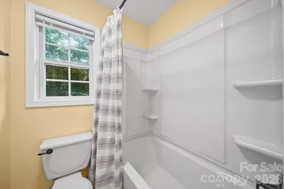147 Island Terrace Road, Statesville, NC 28677 - Photo 16