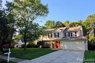 5401 Groveton Ct, Charlotte, NC 28269 - Photo 2