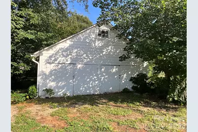 3820 Freedom Drive, Charlotte, NC 28208 - Photo 18